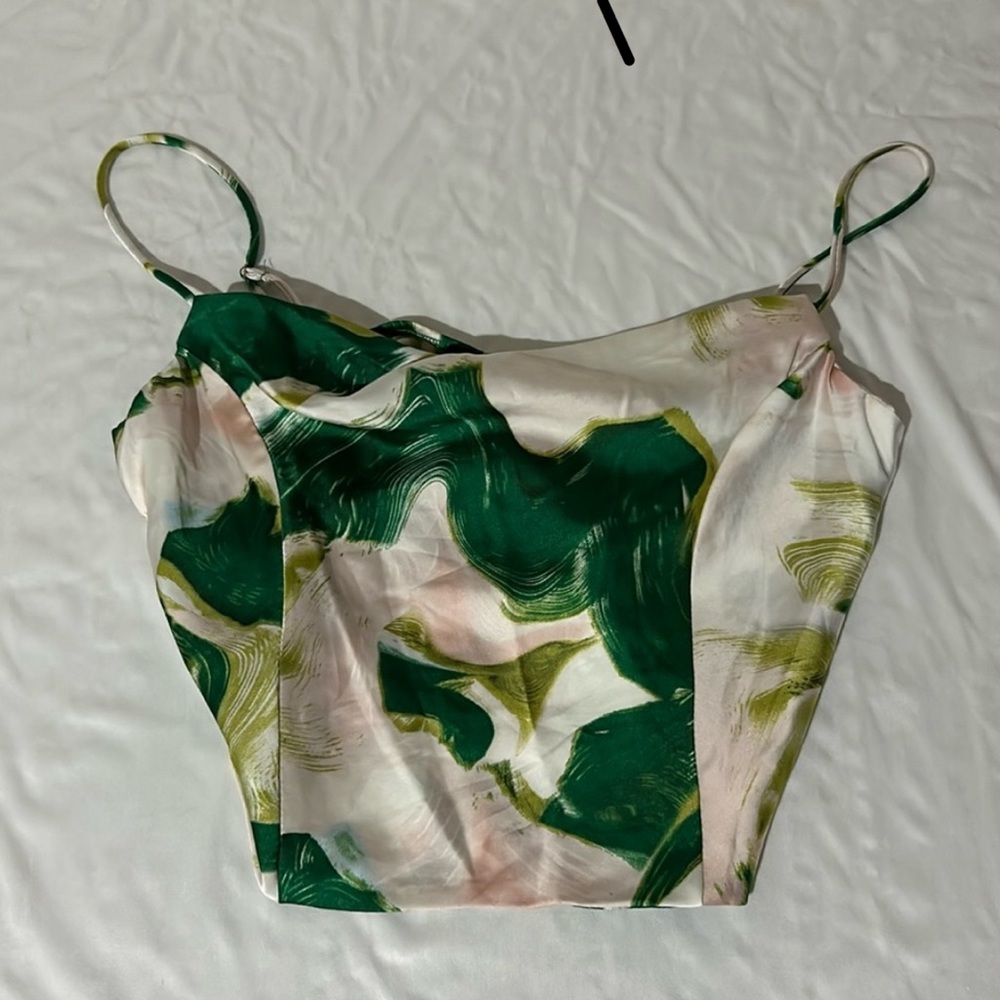 Elegant Corset-Style Crop Top